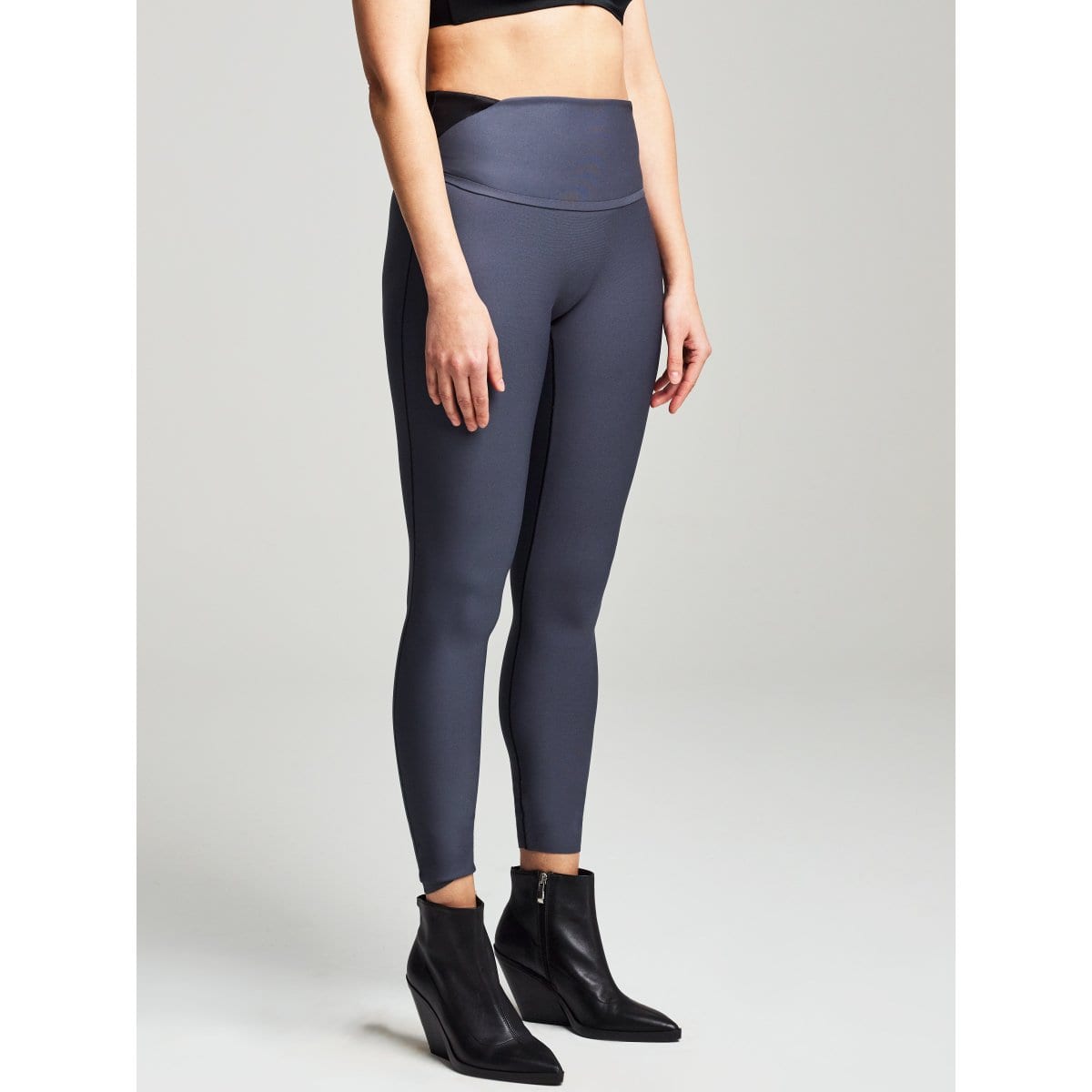 The Serendipity Compression Legging FINAL SALE glowe